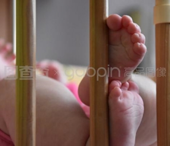 五招让哭闹深圳捐卵宝宝静下来